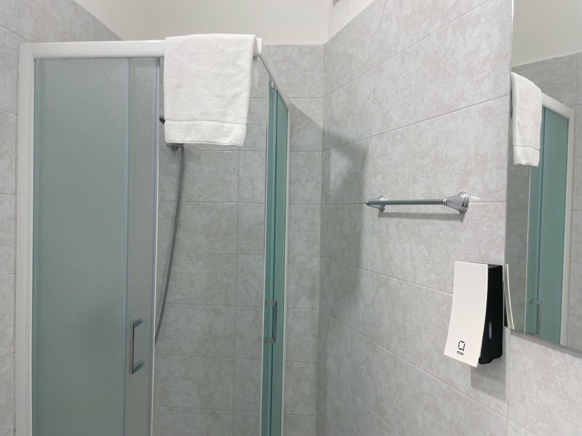 Nuovo Confortini Rooms Sunday 维罗纳 外观 照片