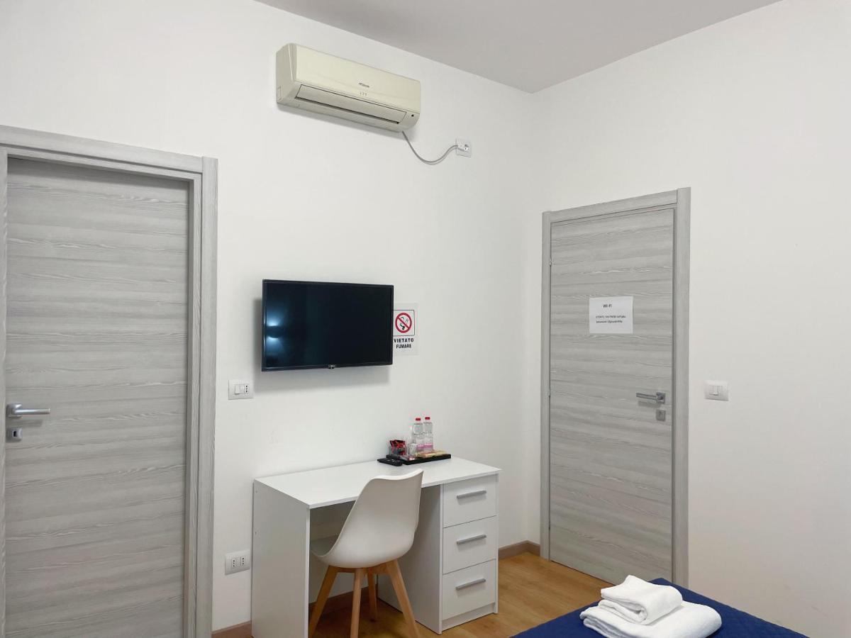 Nuovo Confortini Rooms Sunday 维罗纳 外观 照片